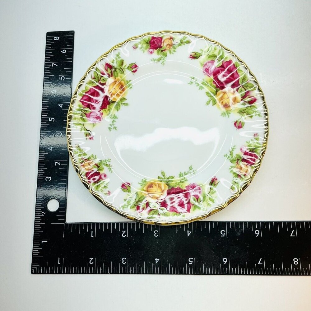 Royal Albert OLD COUNTRY ROSES Desert Plate Fine Bone China 1962 England 6.25" - Picture 2 of 12